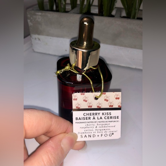 Sand + Fog Cherry Kiss Eau de Parfum Oil - Picture 6 of 6
